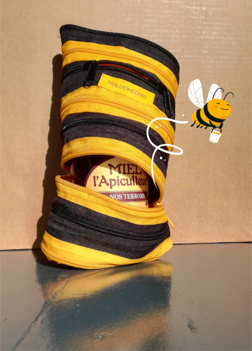 Trousse en fermetures, originale, fait main, inspiration "abeille" – Image 2